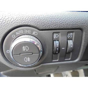 opel astra j lim. del año 2011