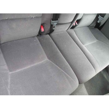 saab 9-3 berlina del año 2001