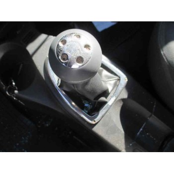 ford focus berlina (cak) del año 2001