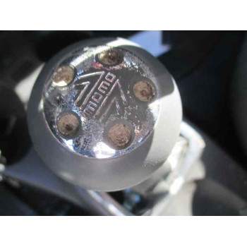 ford focus berlina (cak) del año 2001