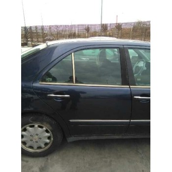 mercedes-benz clase e (w210) berlina del año 1999