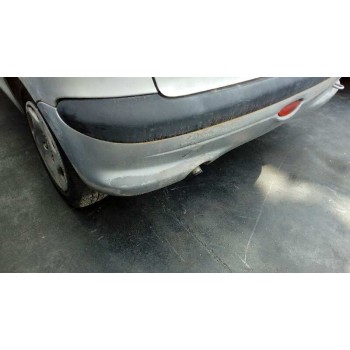 peugeot 206 berlina del año 1999