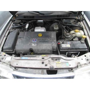 saab 9-3 berlina del año 2001