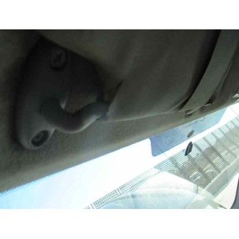 ford focus berlina (cak) del año 2001