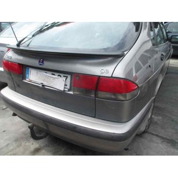 saab 9-3 berlina del año 2001