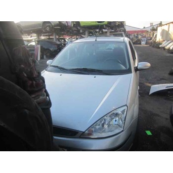 ford focus berlina (cak) del año 2001
