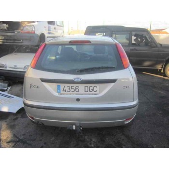 ford focus berlina (cak) del año 2001