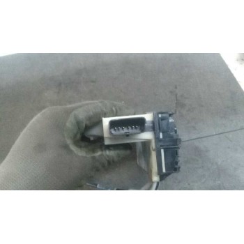 Recambio de cerradura puerta trasera derecha para peugeot 208 active referencia OEM IAM   6 PINS