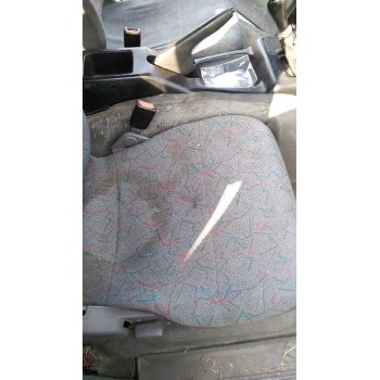 nissan vanette cargo del año 2000