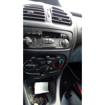 peugeot 206 berlina del año 1999