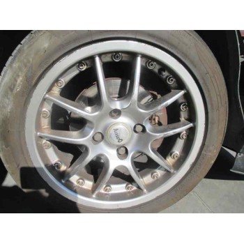 ford focus berlina (cak) del año 2001