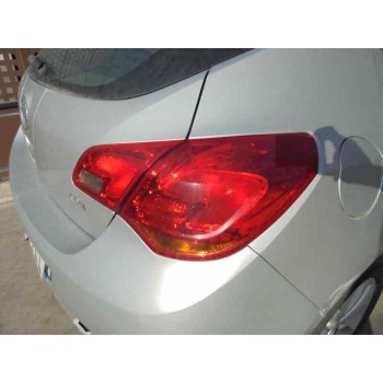 opel astra j lim. del año 2011