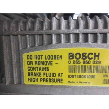 mercedes-benz clase e (w211) berlina del año 2005