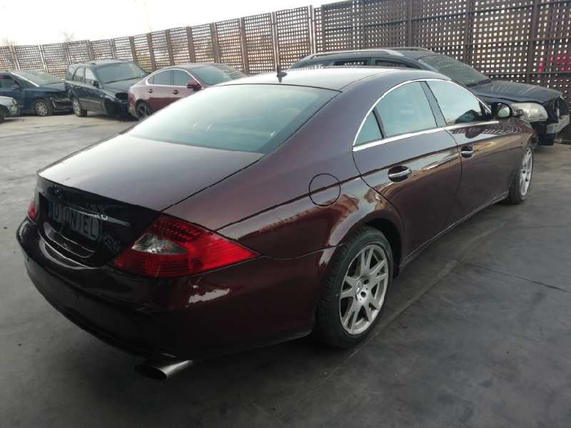 MERCEDES-BENZ CLASE CLS (W219)