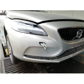 volvo v40 del año 2017