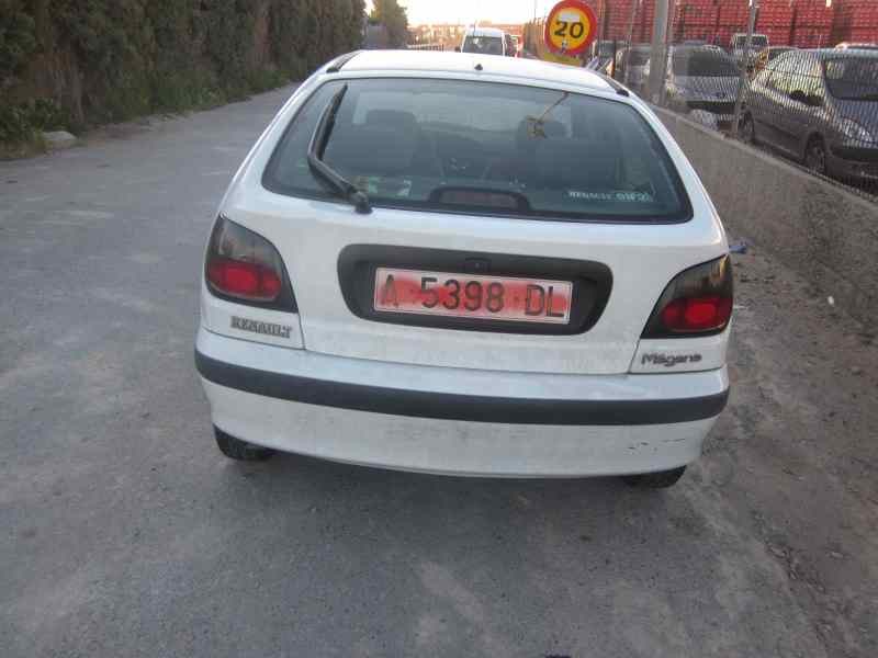 renault megane i berlina hatchback (ba0) del año 1998