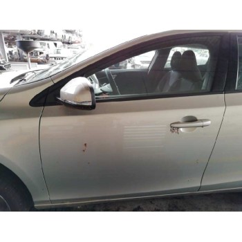 volvo v40 del año 2017