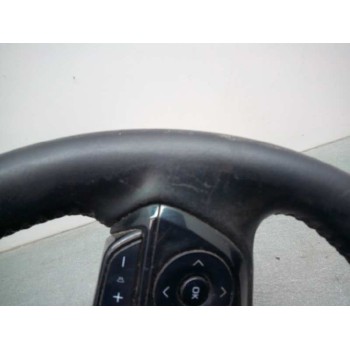 Recambio de volante para toyota corolla (e18) referencia OEM IAM 451000Z340 CON MANDOS 
