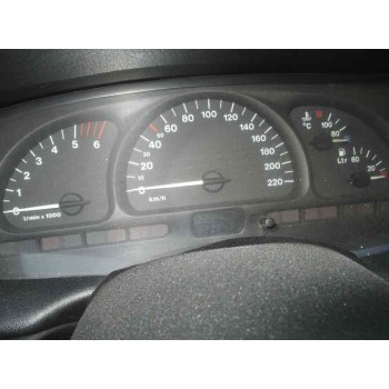 opel vectra b berlina del año 1998