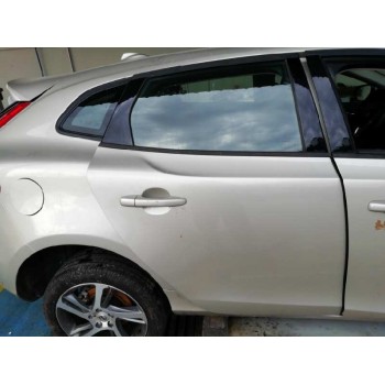 volvo v40 del año 2017