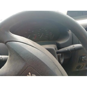 peugeot partner (s2) del año 2003