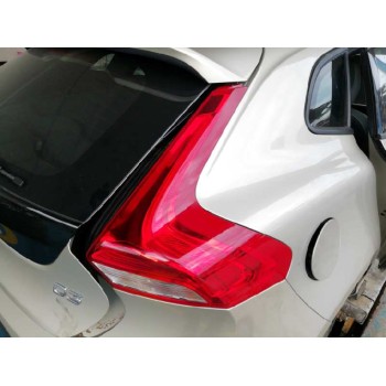 volvo v40 del año 2017