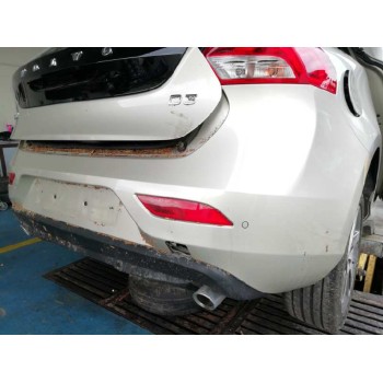 volvo v40 del año 2017