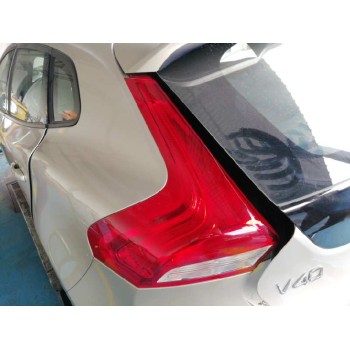 volvo v40 del año 2017