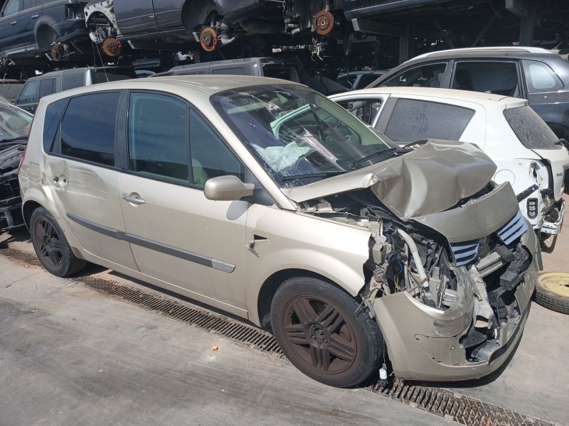 RENAULT GRAND SCÉNIC II (JM0/1_)