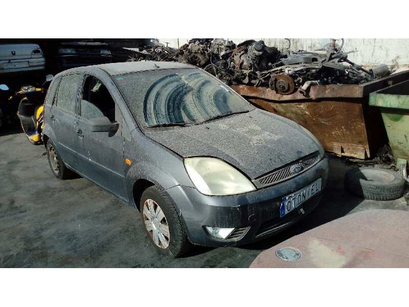 ford fiesta (cbk) del año 2004