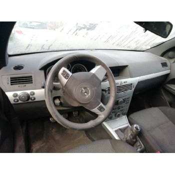 opel astra gtc del año 2006