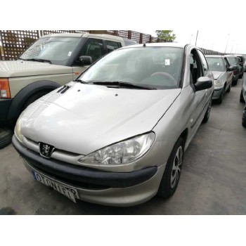 peugeot 206 berlina del año 2004
