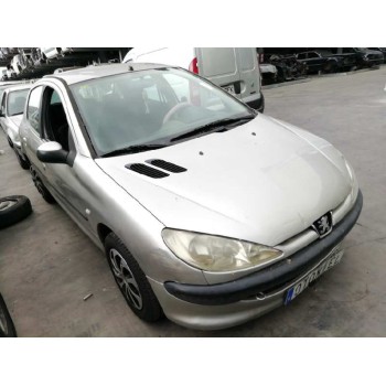 peugeot 206 berlina del año 2004