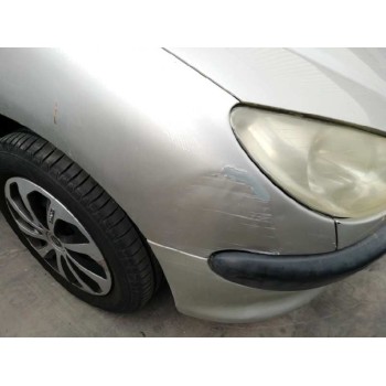 peugeot 206 berlina del año 2004