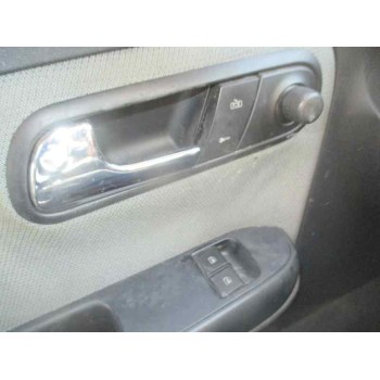 seat ibiza (6l1) del año 2004