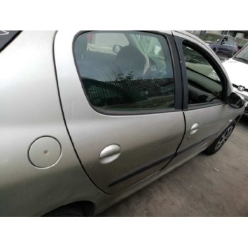 peugeot 206 berlina del año 2004