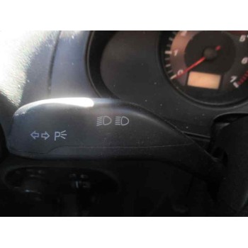 seat ibiza (6l1) del año 2004