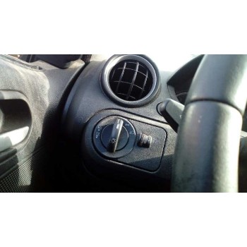 ford fiesta (cbk) del año 2004