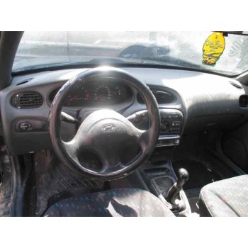 hyundai lantra berlina (rd) del año 1997