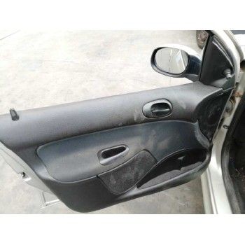 peugeot 206 berlina del año 2004