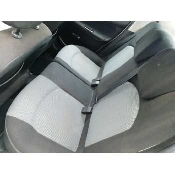 peugeot 206 berlina del año 2004