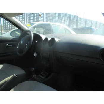 seat ibiza (6l1) del año 2004