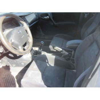 opel vectra b berlina del año 2001