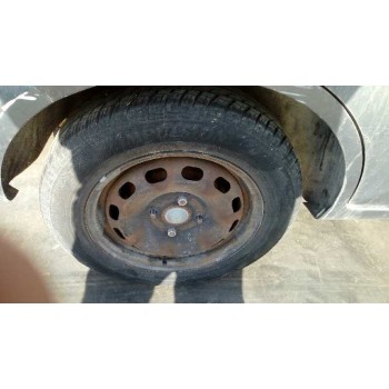 ford fiesta (cbk) del año 2004