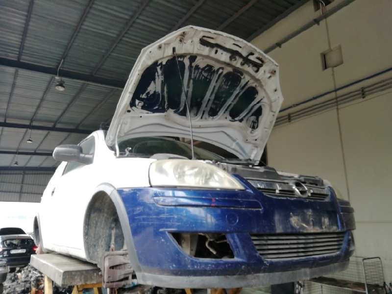 opel corsa c del año 2005