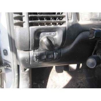 opel vectra b berlina del año 2001