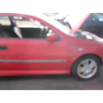 opel astra g berlina del año 2001