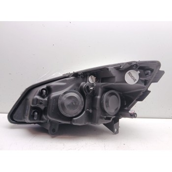 Recambio de faro derecho para renault grand scenic 1.9 dci (130cv) referencia OEM IAM 5570062 200227452471 