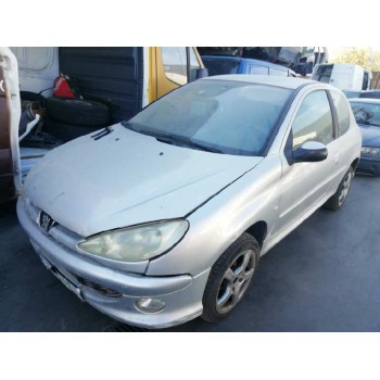 peugeot 206 berlina del año 2003