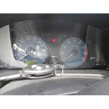 citroën xsara berlina del año 2001